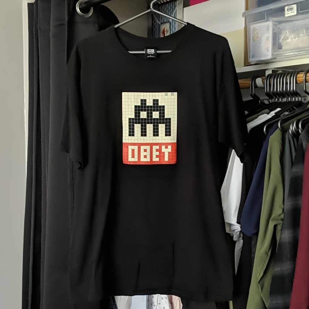 Obey x Invader T-Shirt - Black